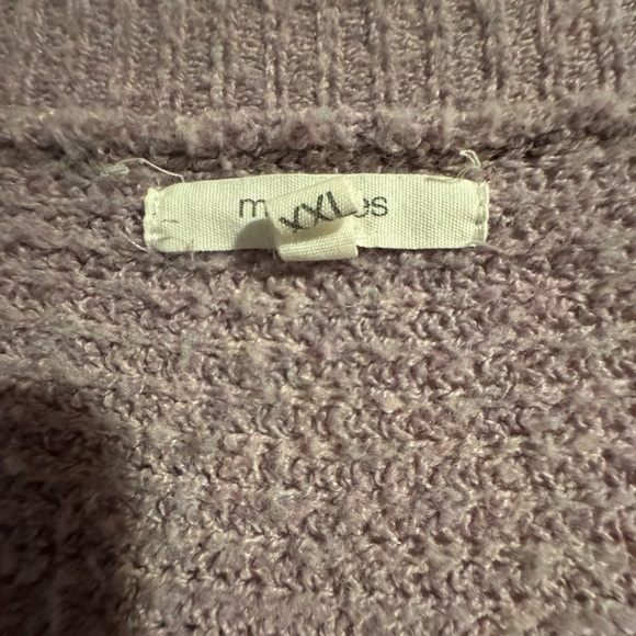 Purple v neck sweater - Picture 2 of 2